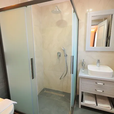 Horasan Готель *