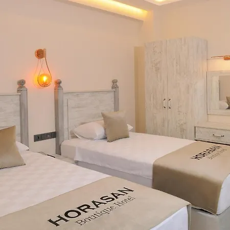 מלון Horasan Çeşme